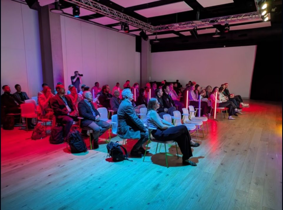 Pitch event audience